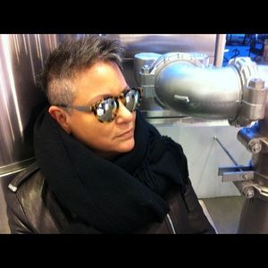 Meet your Posher, Barbara